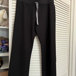 Figs Livingston Scrub Pants